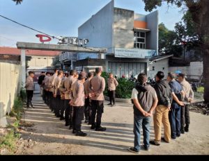 Pengamanan titik kumpul ojol yg akan melaksanakan Unjuk Rasa ke gedung sate