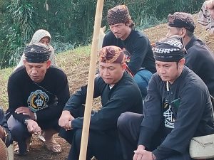 H.Andreas Calon Wakil Bupati Norut 2 Hadiri Acara Ngasek di Kasepuhan Cipta Mulya