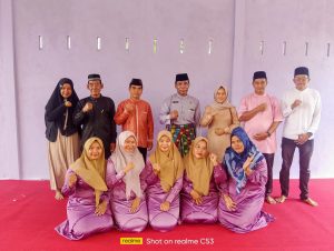 Tamrin Kepala Desa Sebauk meresmikan Gedung Belajar PAUD Lebah Madu
