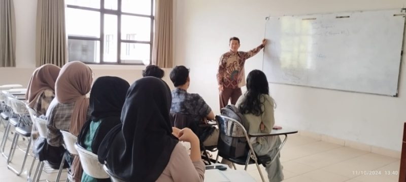 Dede Farhan Aulawi Persiapkan Para Ahli  Linguistic Forensic Masa Depan