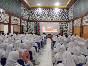 Nobar Film Tepatilah Janji KPU Majalengka Bersama Kampus YPIB