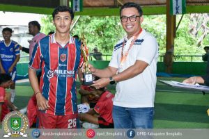 Hadiri Turnamen Futsal, Hendra, ST Harap Tumbuh Bibit-Bibit Pengharum Daerah