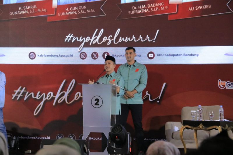 Hasil Survei LSI Denny JA : Dadang Supriatna-Ali Syakieb 53,4%, Ungguli Sahrul-Gungun Gunawan 44,6%