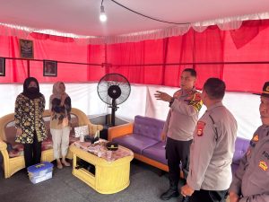 Kapolres Lubuk Linggau Melakukan Pengecekan dan Kontrol Langsung Pos Pelayanan dan Pos Pengamanan Operasi Lilin 2024