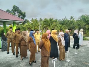 Pemerintah Desa Pambang Pesisir Gelar Apel Pagi Ingatkan Kedisplinan dan Jaga Kebersihan