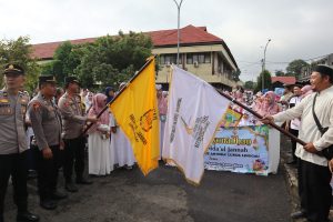 Dalam Rangka Yambut Bulan Suci Ramadhan 1446 H, Polres Lubuk Linggau Melepas Pawai Pelajar Yayasan Nida’ul Jannah