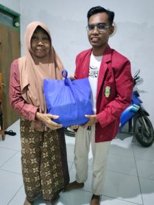 Gandeng Mahasiswa, Polres Majalengka Salurkan Paket Sembako Jelang Ramadhan