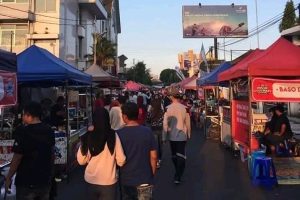 Di Bulan Suci Ramadhan 1446 Hijriah, Mambo Kuliner Nite Tetap Stay Untuk Para Pengunjung Setia Yang Mencari Takjil Atau Menu Buka Puasa