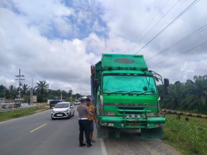 Satlantas Polres Rohil Tindak Pelanggaran Pembatasan Ops Arus Mudik