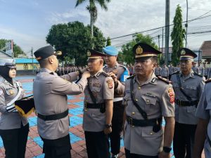 Kapolres Majalengka Pimpin Upacara Sertijab PJU dan Tujuh Kapolsek Jajaran