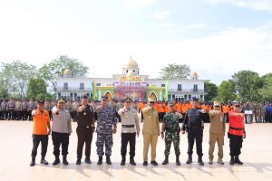 Kapolres Rohil Bersama Bupati dan Dandim O321, Pimpin Apel Kesiapsiagaan Penanggulangan Karhutla