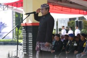 UPACARA PERINGATAN HARI PENDIDIKAN NASIONAL TINGKAT KABUPATEN TASIKMALAYA