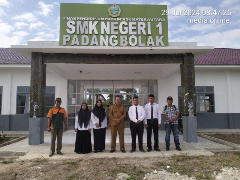 SMKN I Padang Bolak Menerima Murid Baru Menyediakan Kuota  108 Siswa