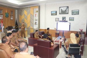 Sekda Paluta Ikuti  Zoom Meeting Terkait Dukungan Penyediaan Lahan SPPG