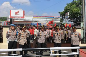 Polres Majalengka Gelar Pengamanan Aksi Unjuk Rasa