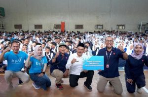 Dukung Ekosistem Digital untuk Pendidikan Berkelanjuta, Telkomsel Hadirkan Platform Skul.id dan Sesi Internet BAIK di SMK Al-Huda Sariwangi