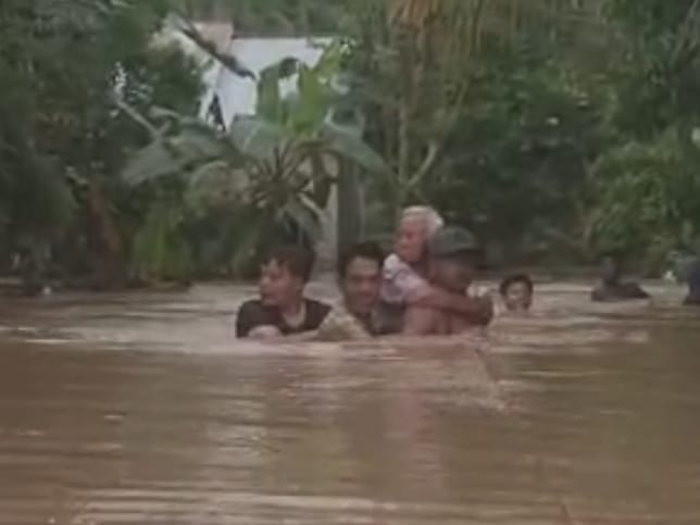 Banjir bandang Terjang Tiga Kecamatan Di Kabupaten Tanggamus