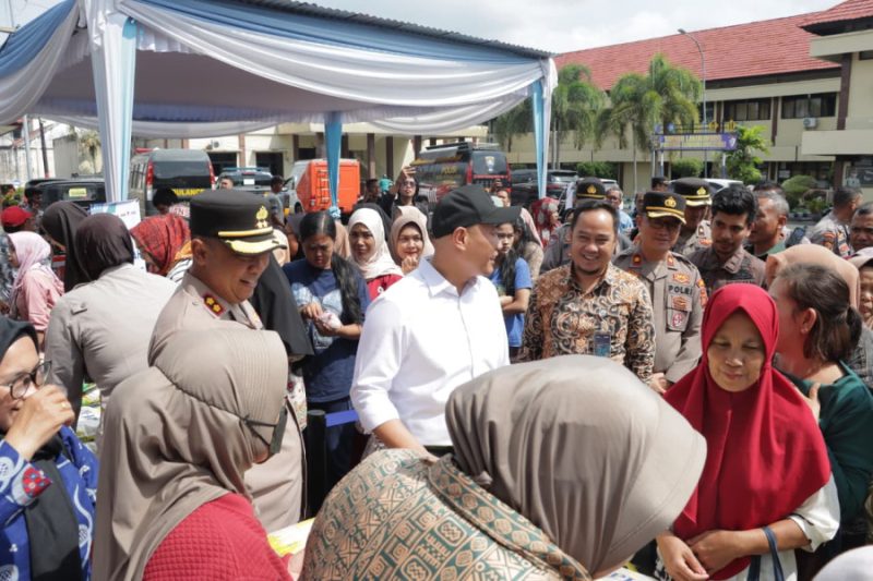 Sambut HUT RI ke-80, Polres Lubuk Linggau Bersama Perum Bulog Kembali Gelar GPM